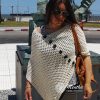dav Poncho un pico en hilo con apliques